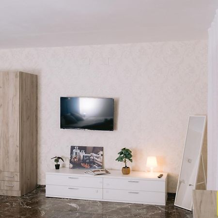 Hotel Piso Compartido Delyrent, Reja Jaén Exteriér fotografie